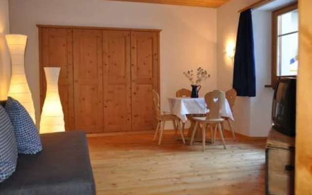 Hotel Restaurant Crusch Alba
