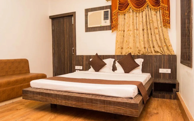 OYO 6644 Rittika Mansion