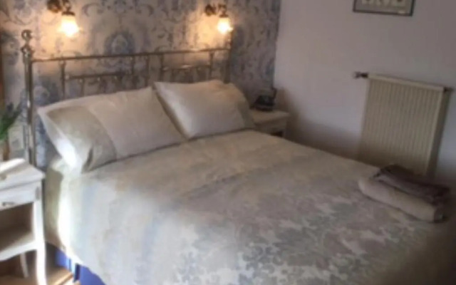 Le Jardin de Rose 24 Feuillebert Romagne 86700 (Adults Only)