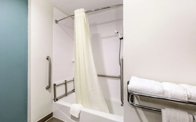 Sleep Inn & Suites Bryan - College Station