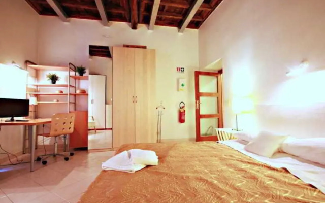 Ota Trevi Foutain Suite