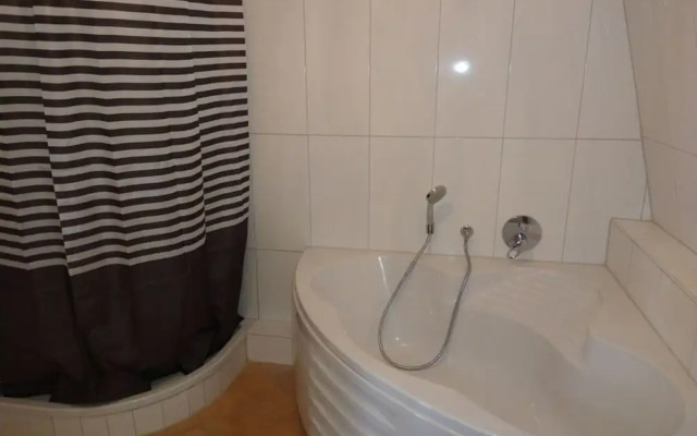 De Bohn Comfortable Holiday Residence
