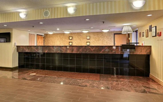 Motel 6 Melrose Park