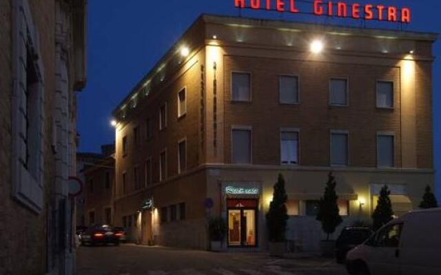Отель La Ginestra Италия, Реканати - отзывы, цены и фото номеров - забронировать отель La Ginestra онлайн вид на фасад