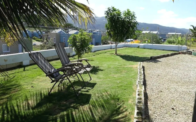 Meadows Cozy 2BDR House