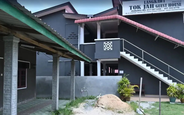 Zen Rooms Tok Jah Guest House