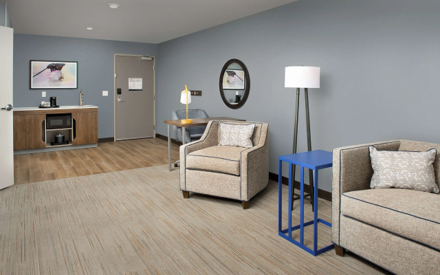 Hampton Inn Warroad, MN