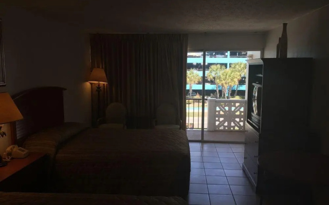 Wave Rider Resort