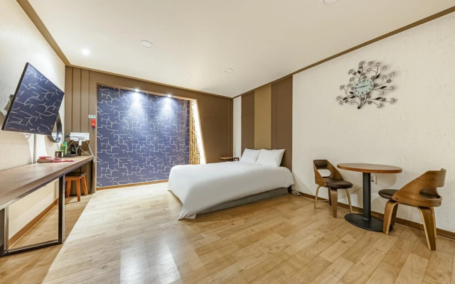 Boryeong (Daecheon) Coconut Motel