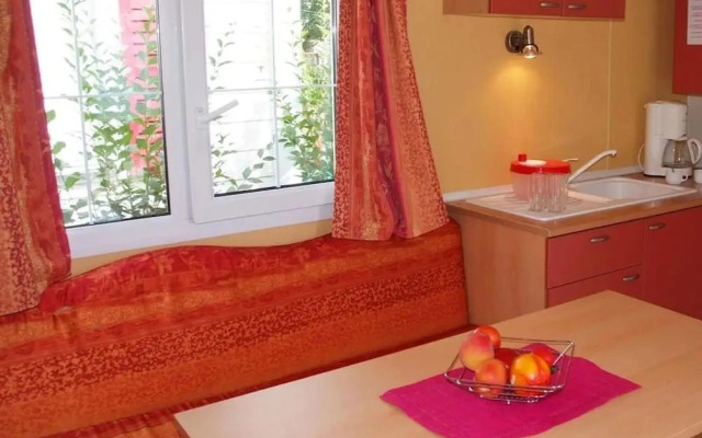 Spacious Beachside Family Stay