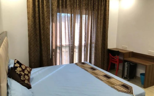 Sea Hawk Suites Baga