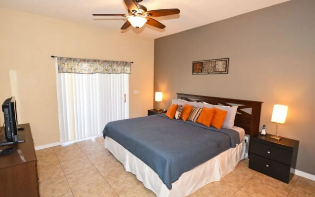 Oakwater Resort 2816