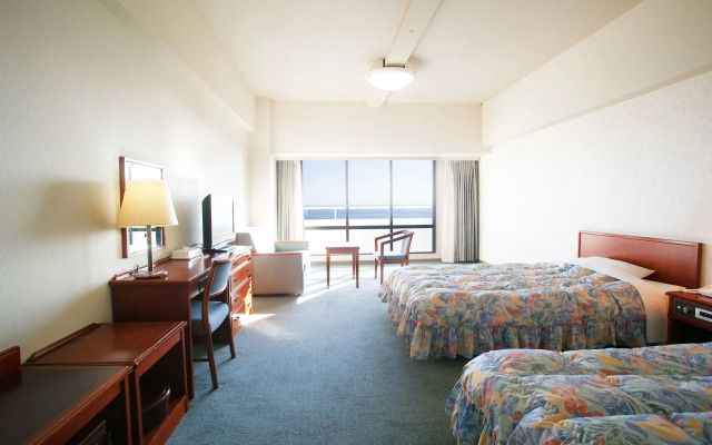 Mercure Kochi Tosa Resort & Spa