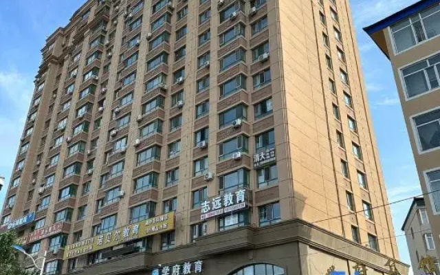 Hunchun September Homestay (Xuefu Residence)