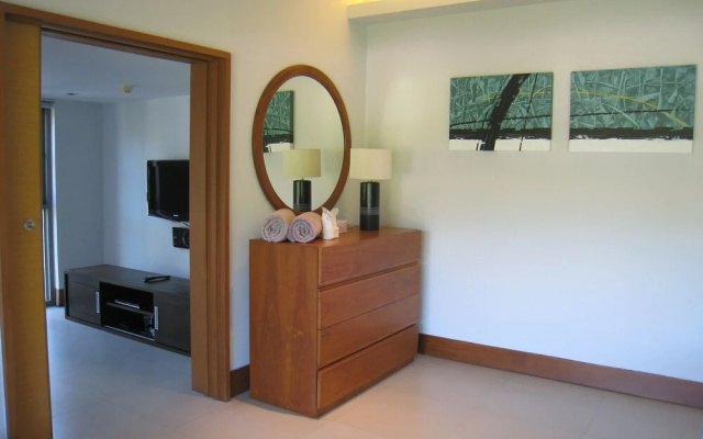 Pearl of Naithon Apartment
