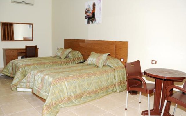 Blue Lake Hotel in Aley, Lebanon from 148$, photos, reviews - zenhotels.com hotel front