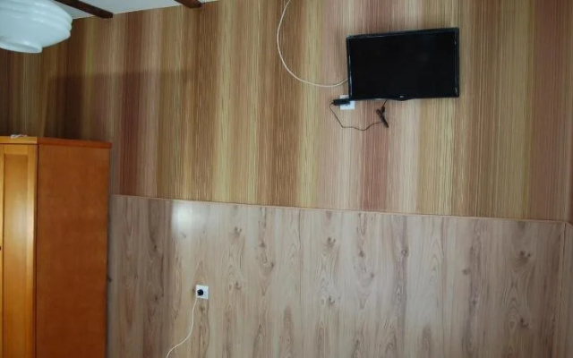 Stivan Iskar Hotel