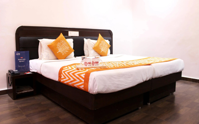 OYO Rooms Court Circler