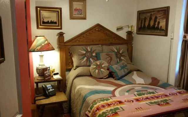 Inn at Halona