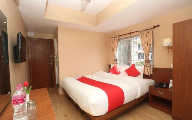 Oyo 714 Hotel Om