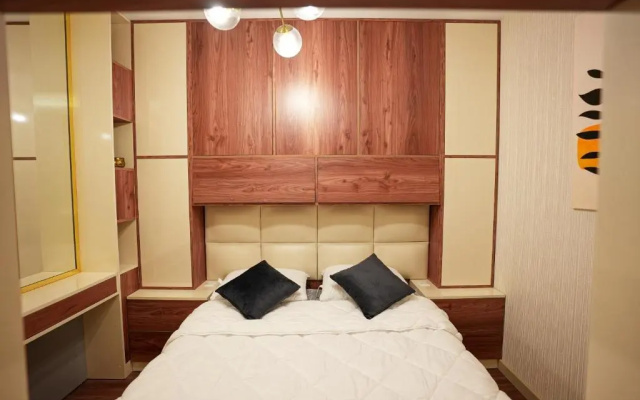 Gul Proje Express - Block B, Flat 79