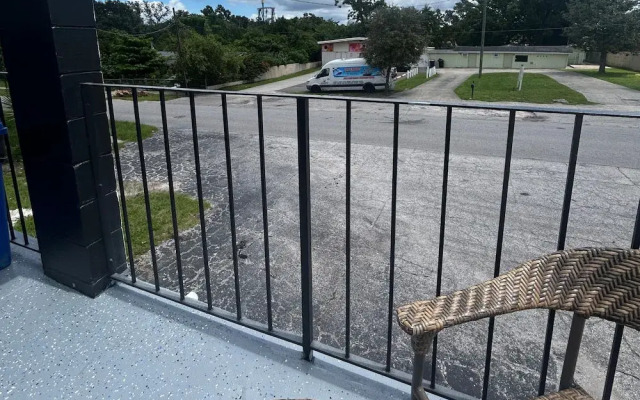 Garden View Motel