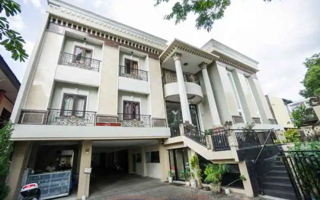 Oyo 656 Green Residence 2