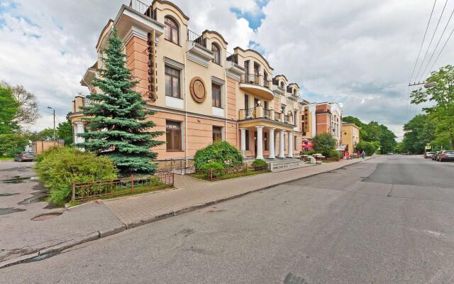 Гостиница Мини-Отель Натали в Пушкине 3 отзыва об отеле, цены и фото номеров - забронировать гостиницу Мини-Отель Натали онлайн Пушкин вид на фасад