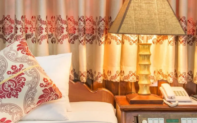 Kampong Thom Village Hotel
