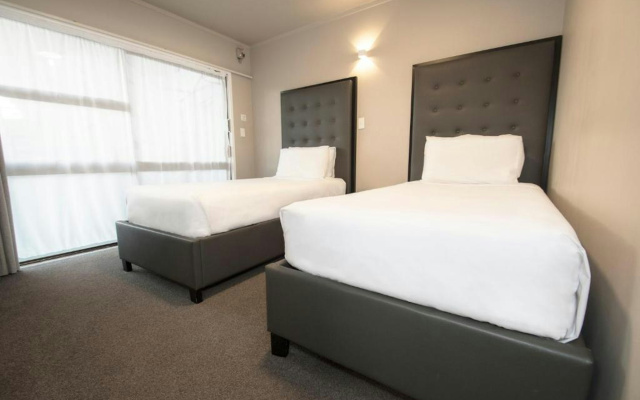 Middlemore Motel