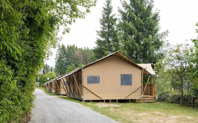 Cozy 5-person Glamping Tent in Ardennes