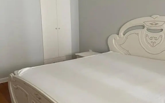 Apart House