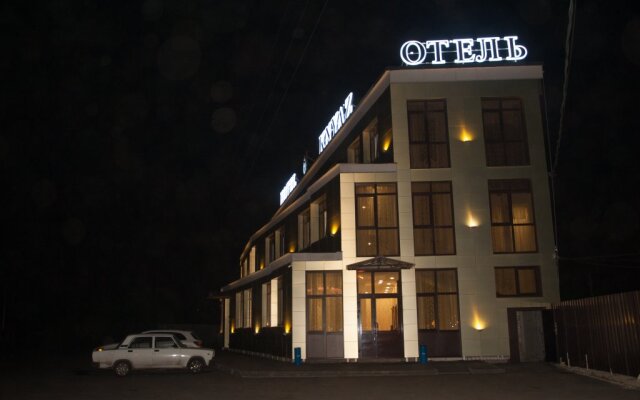Hotel Knyaz вид на фасад