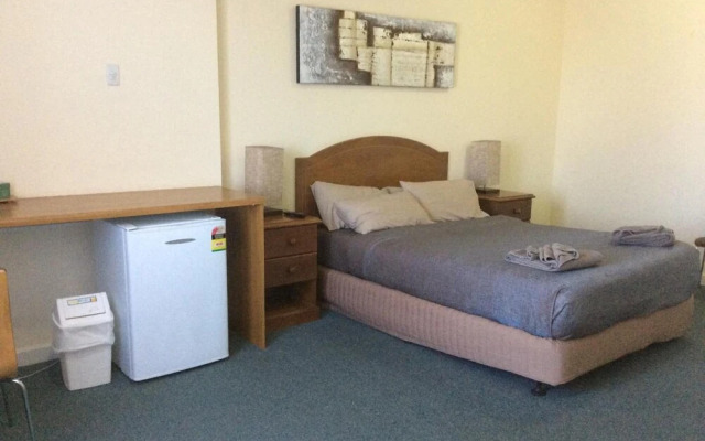 The New Whyalla Hotel