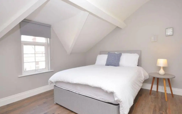 Queens Quarter Townhouse 2