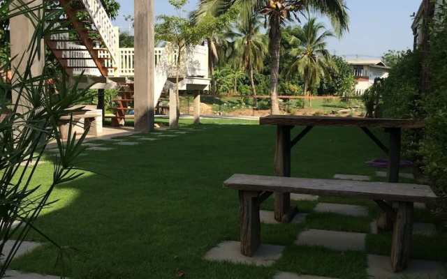 Water Front - Hostel