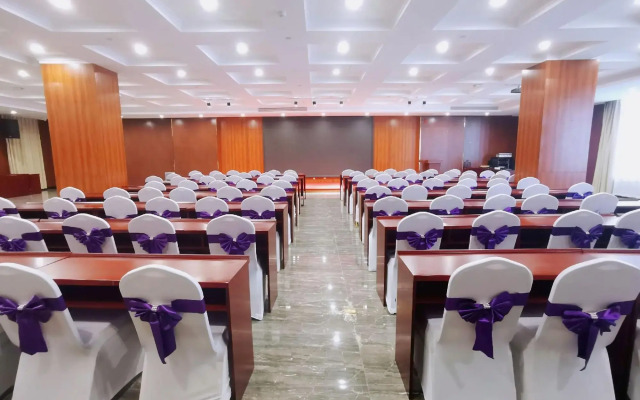 Orange Hotel (Tai'an Daimiao)
