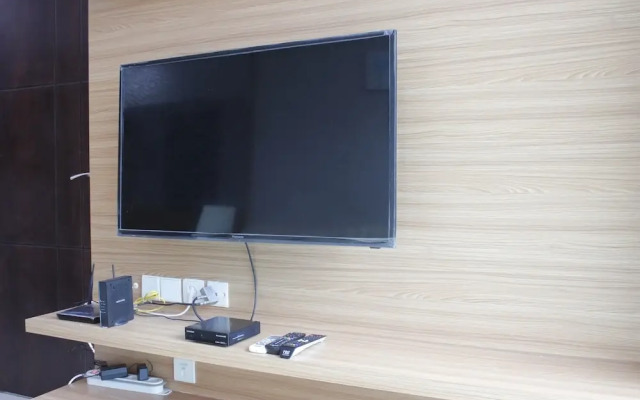 Exquisite 2BR Apartment at Tamansari La Grande near BIP