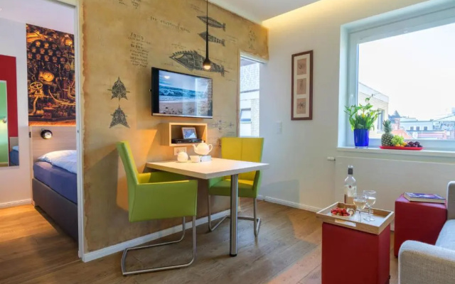 ney.land apartments