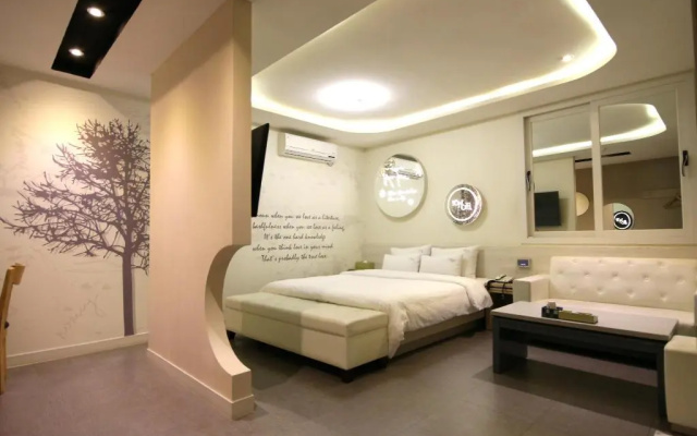 Sseom Motel