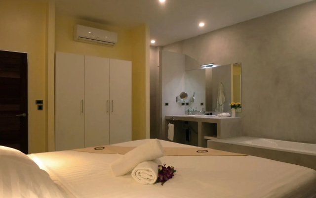 Chuan Chom Villas