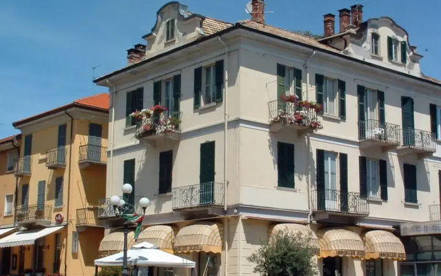 catalogImage