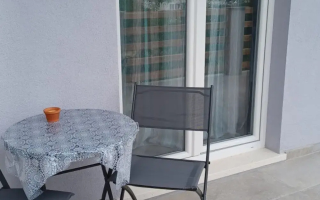 Freeme Apartment