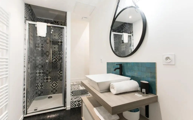 Appartement spacieux et lumineux avec climatisation Halle 1ER