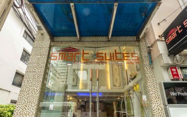 Отель Smart Suites Bangkok Бангкок вид на фасад