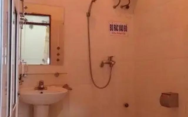 51 GuestHouse - 1st Branch