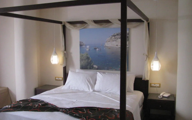 Ladiko Inn Hotel