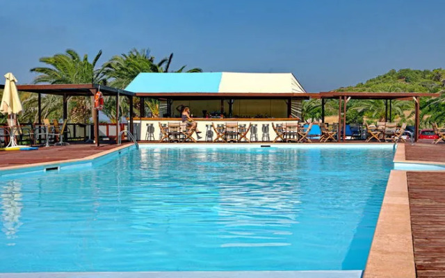 Irini Hotel