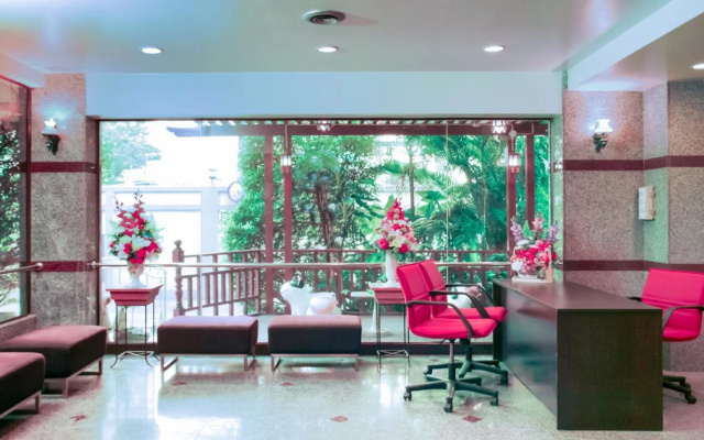 Platinum Villa