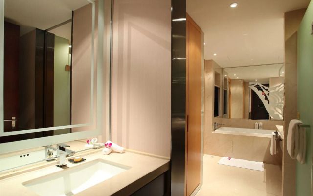 Lia Chengdu Hotel
